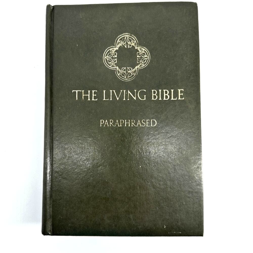 Vintage 1973 The Living Bible Paraphrased Tyndale Hardcover 35th Printing